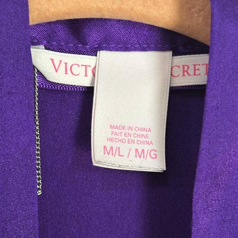 VICTORIA’S SECRET Purple Short Kimono Robe with Pockets Size M/L - Picture 4 of 10